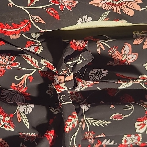 Banana Republic Size 4 Fall Midi Dress With Flowers - Picture 3 of 9